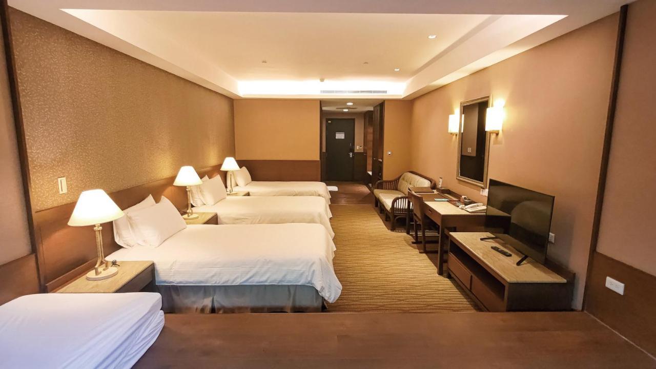Great Roots Forestry Spa Resort Sanxia Exterior photo