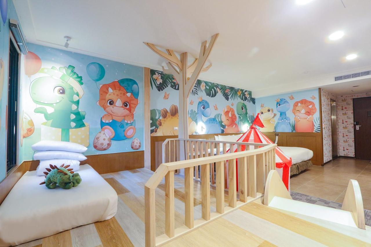 Great Roots Forestry Spa Resort Sanxia Exterior photo