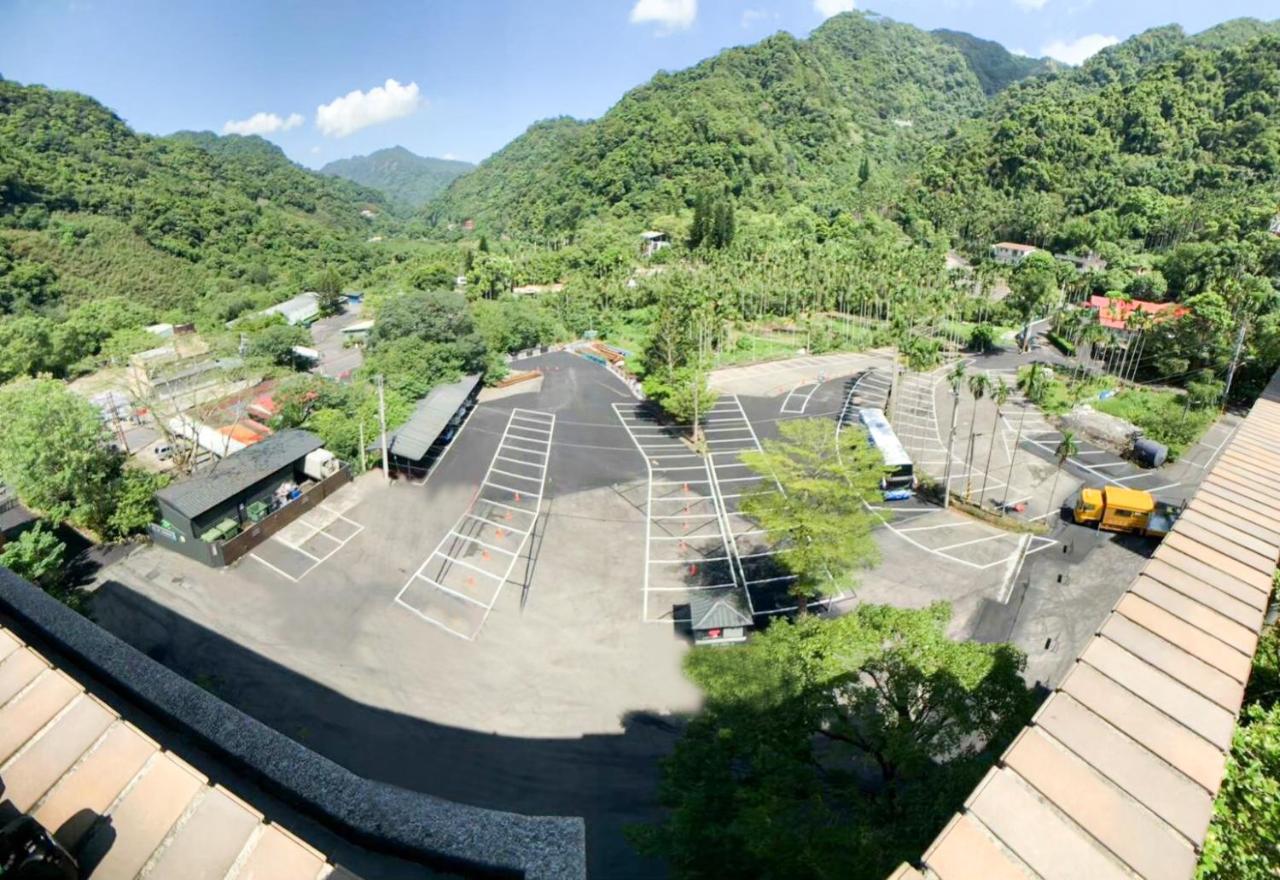 Great Roots Forestry Spa Resort Sanxia Exterior photo