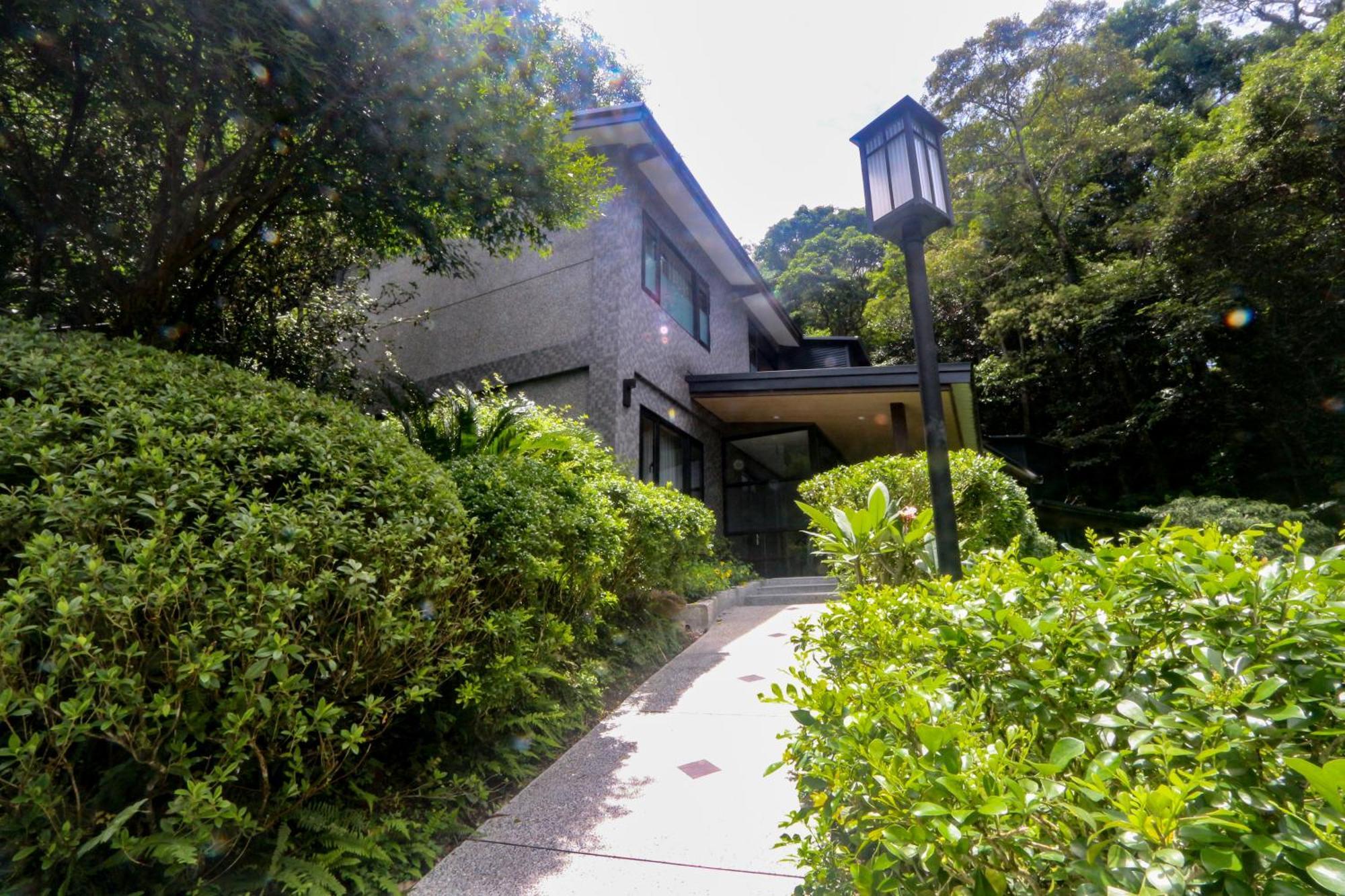 Great Roots Forestry Spa Resort Sanxia Exterior photo
