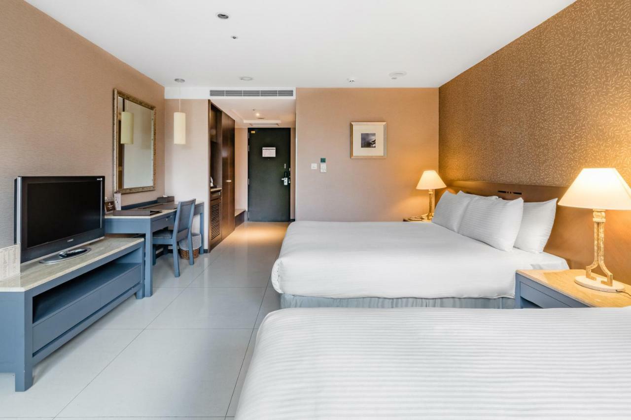 Great Roots Forestry Spa Resort Sanxia Exterior photo