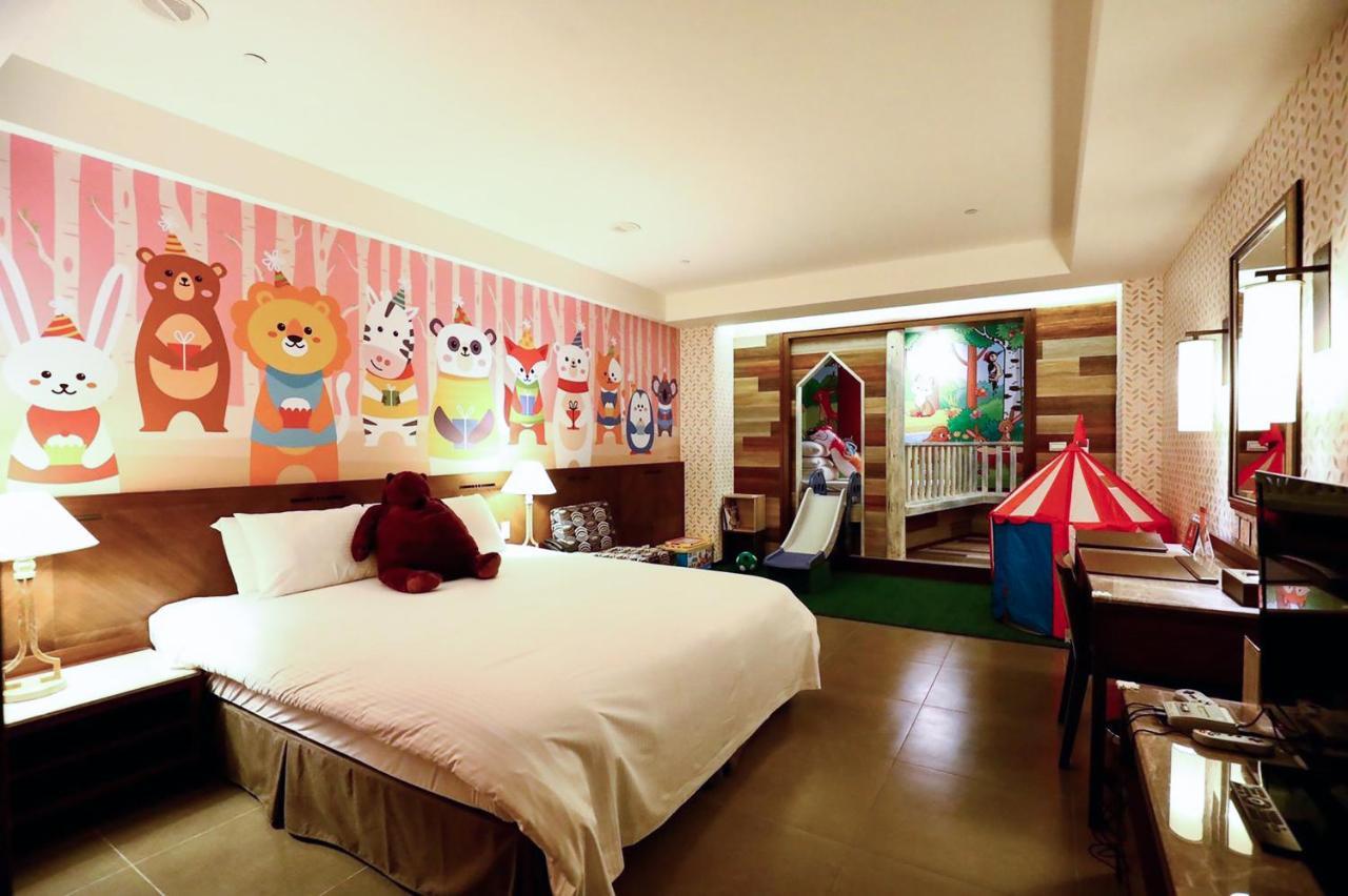 Great Roots Forestry Spa Resort Sanxia Exterior photo